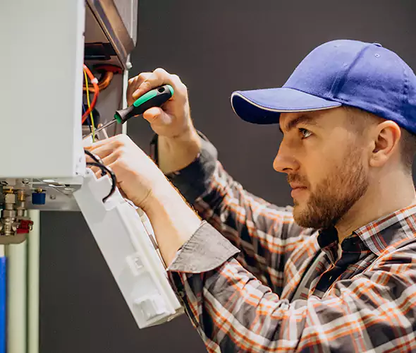 Expert Plumber for Tankless Water Heater Maintenance in New Iberia, LA: Schedule Professional Maintenance Services with Us